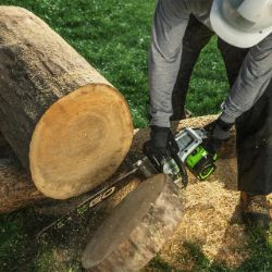 EGO CSX5007 20" 56V Commercial Chainsaw w/ 8.0Ah Battery & 550W Charger - EGO CSX5007