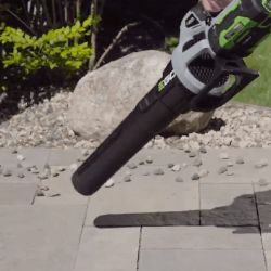 EGO LB5302 56V 530 CFM 110 MPH Cordless Leaf Blower Kit w/ 2.5Ah Battery & Charger - EGO LB5302