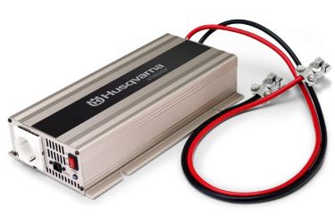 Husqvarna 967628504 VI600F 12V-to-220V Field Charging Battery Inverter 