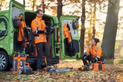 Husqvarna 970745828 550i XP 40V Battery Chainsaw Powerhead w/ 18" Bar (Tool Only) - HUS 970745828