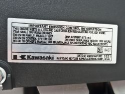 Kawasaki FH721D-S08S 721cc 1-1/8" x 3-15/16" 25hp Engine w/ Canister Air Filter - KAW FH721D-JS08S