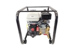 Maruyama MSD41TEC-H Direct-Drive Triplex Piston Pump & Honda GX160 5.5HP Engine Combo - MARU MSD41TEC-H