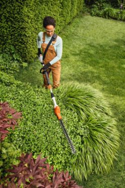 STIHL HLA 40 12V Extended Reach Hedge Trimmer Kit w/ AS 2 Battery & ALS 31 Charger - STI HLA 40