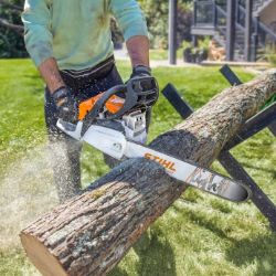 STIHL MS 162 16 30.1cc 16" Gas-Powered Single Lever Operated Chainsaw w/16" Bar & Chain - STI MS 162 16