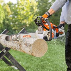 STIHL MS 162 16 30.1cc 16" Gas-Powered Single Lever Operated Chainsaw w/16" Bar & Chain - STI MS 162 16