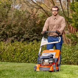 STIHL RM 655 YS 21" Gas-Powered Walk Behind Self-Propelled Hydrostatic Gearbox Lawn Mower w/ Bagger & Blade Brake Clutch - STI RM 655 YS