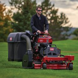 Toro 78526 E-Z Vac Blower & Drive Kit for GrandStand 52" Deck Models 