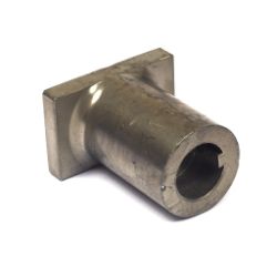 Briggs & Stratton 7100740YP 22" Deck Blade Hub - BRS 7100740YP
