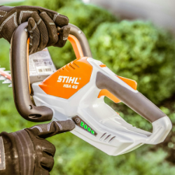 STIHL HSA 40 UNIT 20" Lightweight Double-Sided Battery-Powered Hedge Trimmer (Bare Tool) - STI HSA 40 UNIT