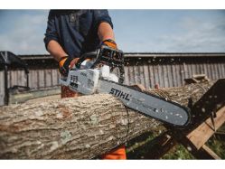 STIHL MS 201 C-EM 14 35.2cc Gas-Powered Lightweight Smart Tech Chainsaw w/14" Bar & Chain - STI MS 201 C-EM 14