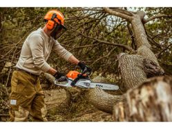 STIHL MS 261 C-M 16 50.2cc 16" Fuel-Efficient Gas-Powered M-Tronic Chainsaw w/Bar & Chain - STI MS 261 C-M 16