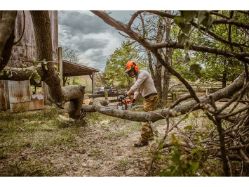STIHL MS 261 C-M 50.2cc Fuel-Efficient Gas-Powered M-Tronic Chainsaw Power Unit (Bar & Chain Not Included) - STI MS 261 C-M