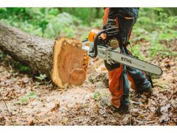 STIHL MS 462 C-M 28 72.2cc 28" 13 Lbs Fuel-Efficient Gas-Powered M-Tronic C-M Chainsaw w/Bar & Chain - STI MS 462 C-M 28