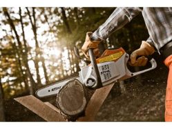 STIHL MSA 160 C-B 36V Battery-Powered Lightweight Easy Start Chainsaw Power Unit (Bar & Chain Not Included) - STI MSA 160 C-B