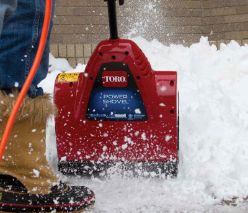 Toro 38381 18" 1800 Power Curve Snowblower - TOR 38381