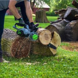 EGO CS1803 18" 56V Power+ Chainsaw w/ G3 4.0Ah Battery & 210W Charger - EGO CS1803