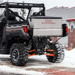 BOSS DPS21250 2.5 Cubic Foot Drop Spreader 